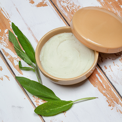 Deodorant mit frischem Salbei